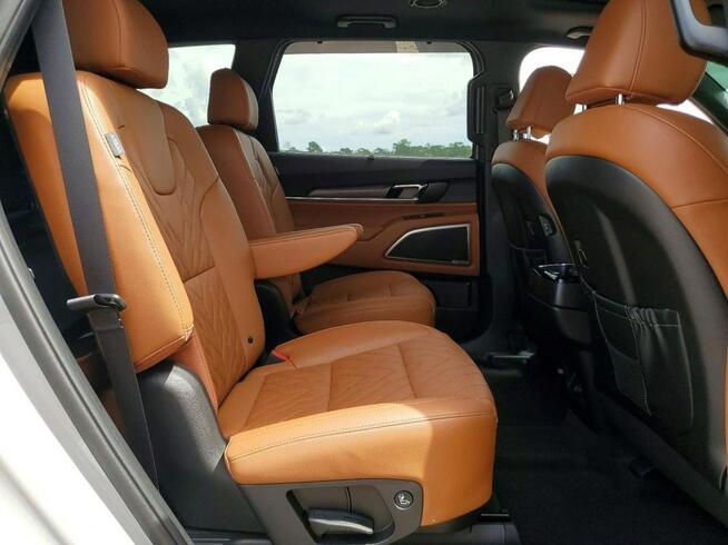Kia Telluride Bogata wersja wyposażenia / AWD / niski przebieg Białystok - zdjęcie 11