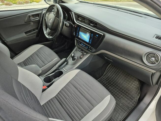 Toyota Auris 1.8 hybrid  climatronic kamera grzane fotele Drelów - zdjęcie 10