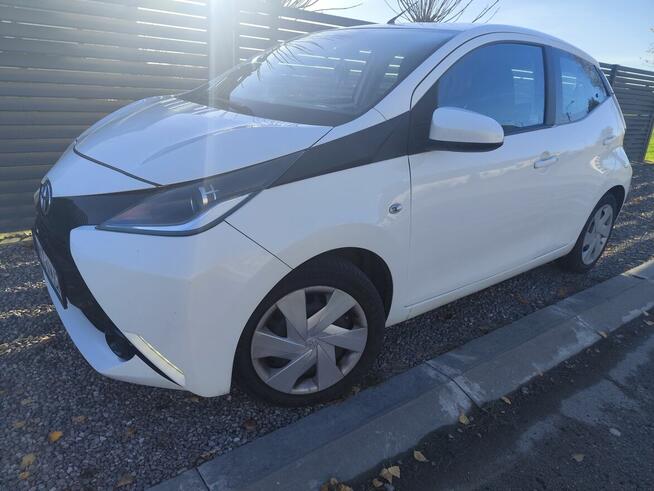 Toyota Aygo benzyna -gaz 2015 Kozienice - zdjęcie 2