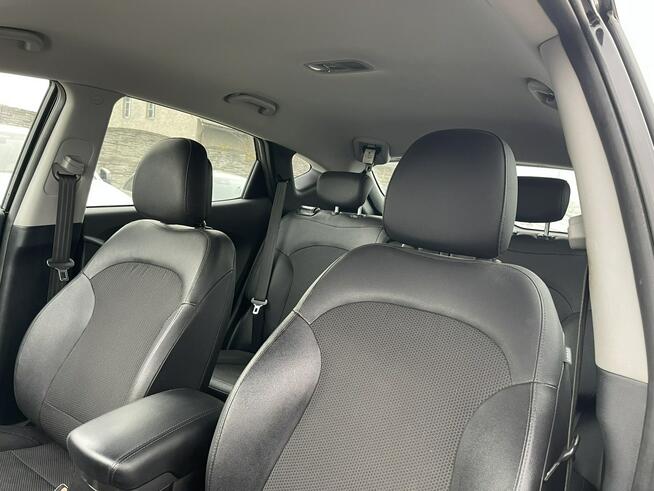 Hyundai ix35 Skóra podgrzewanie Klimatronik Czujniki park. Gliwice - zdjęcie 12