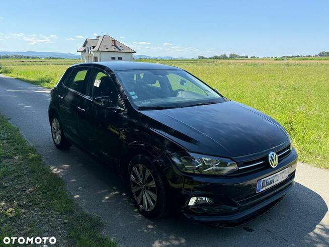 Volkswagen Polo 1.6 TDI SCR Comfortline Krosno - zdjęcie 2