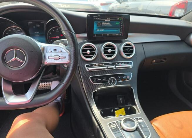 Mercedes C 300 4Matic / pakiet AMG / niski przebieg Cieszyn - zdjęcie 10