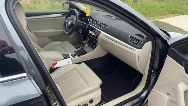 Sprzedam Skodę Superb 2021 L&amp;K 2.0 TDI 200KM 47 tys km Bielawy - zdjęcie 2
