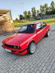 BMW E30 325i