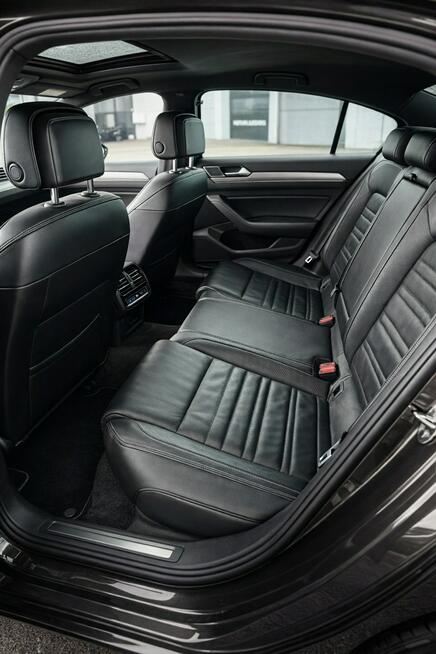 Volkswagen Passat Sadlno - zdjęcie 6