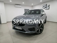Volvo XC 60 R Design /  Automat/ D4 / FULL LED / wzorowy stan