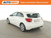 Mercedes A 200 navi klima carplay grzane fotele sportowe fotele Warszawa - zdjęcie 4