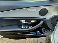 Mercedes E 220 195 KM Avangarda Wirtual Ambiente Bezwypadek Piękny Zagnańsk - zdjęcie 12