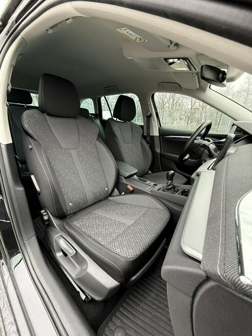 Skoda Octavia 2022 Warszawa - zdjęcie 12