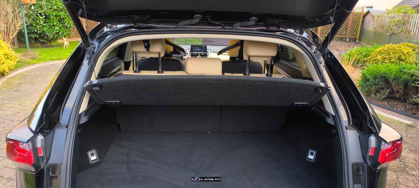Sprzedam Lexus NX300H Gryfice - zdjęcie 12