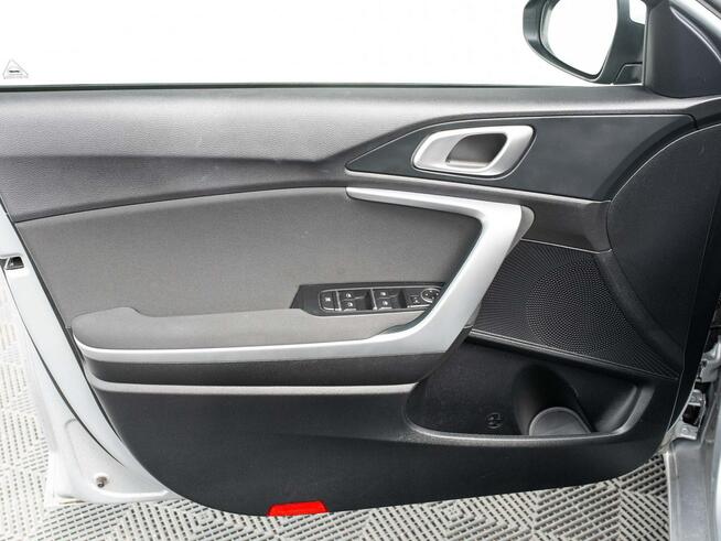 Kia Cee'd PY80414#1.5 T-GDI M 2 stref klima K.cof salon PL VAT23% Gdańsk - zdjęcie 9