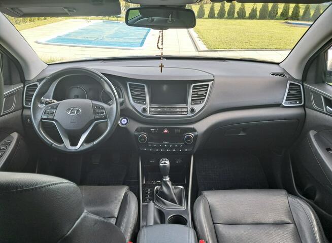 Hyundai Tucson 1.6 Benzyna 4×4 177 KM Serwis Cisiec - zdjęcie 10