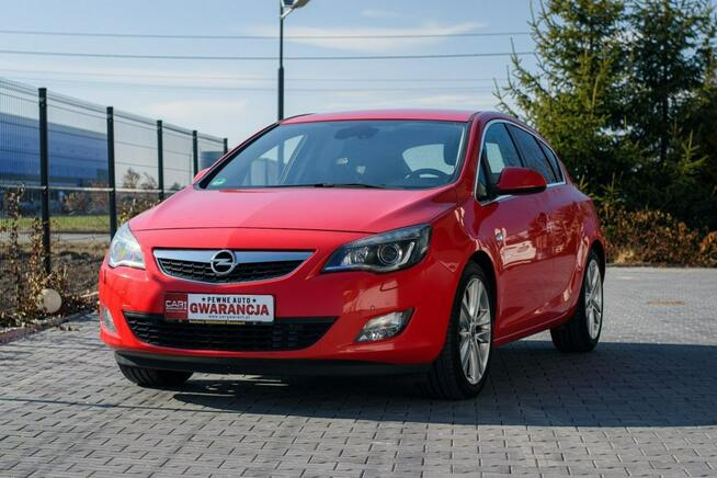 Opel Astra 1.6 turbo benzyna - 2011r. Grodzisk Mazowiecki - zdjęcie 2