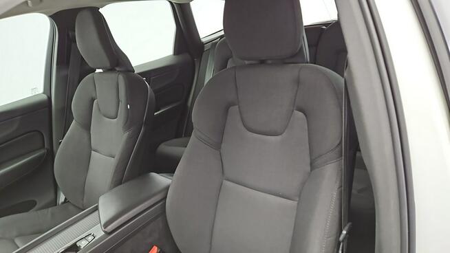 Volvo XC 60 B4 B Momentum Pro aut ! Z Polskiego Salonu ! Faktura Vat ! Warszawa - zdjęcie 11