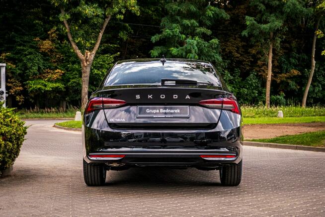 Škoda Octavia Edition 130 Selection 1.5 TSI m-HEV 150 KM DSG Łódź - zdjęcie 10