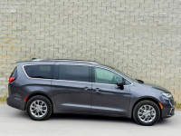 Chrysler Pacifica Łódź - zdjęcie 8