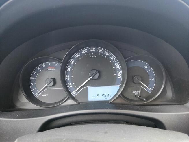 Toyota Auris 1,6 z gazem 2018 rok Gabryelin - zdjęcie 10