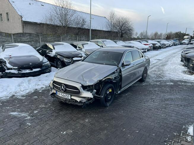 Mercedes E 220 Diesel mHEV 4 Matic Kamera Podgrzewanie Skóra Pamięć Gliwice - zdjęcie 5