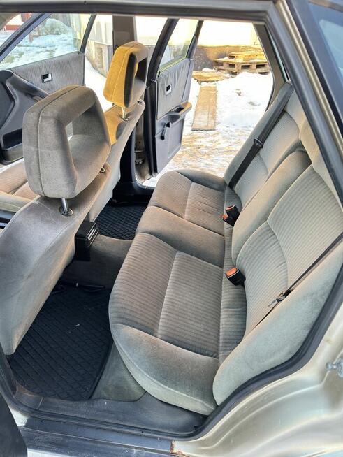 Sprzedam Audi 80 B3 1.8S + LPG Sandomierz - zdjęcie 6