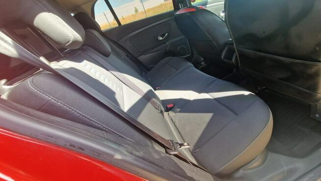 Renault Megane | 1.5 dCi | 2011 | Klimatyzacja | Kombi | 252 tys. km Pabianice - zdjęcie 10