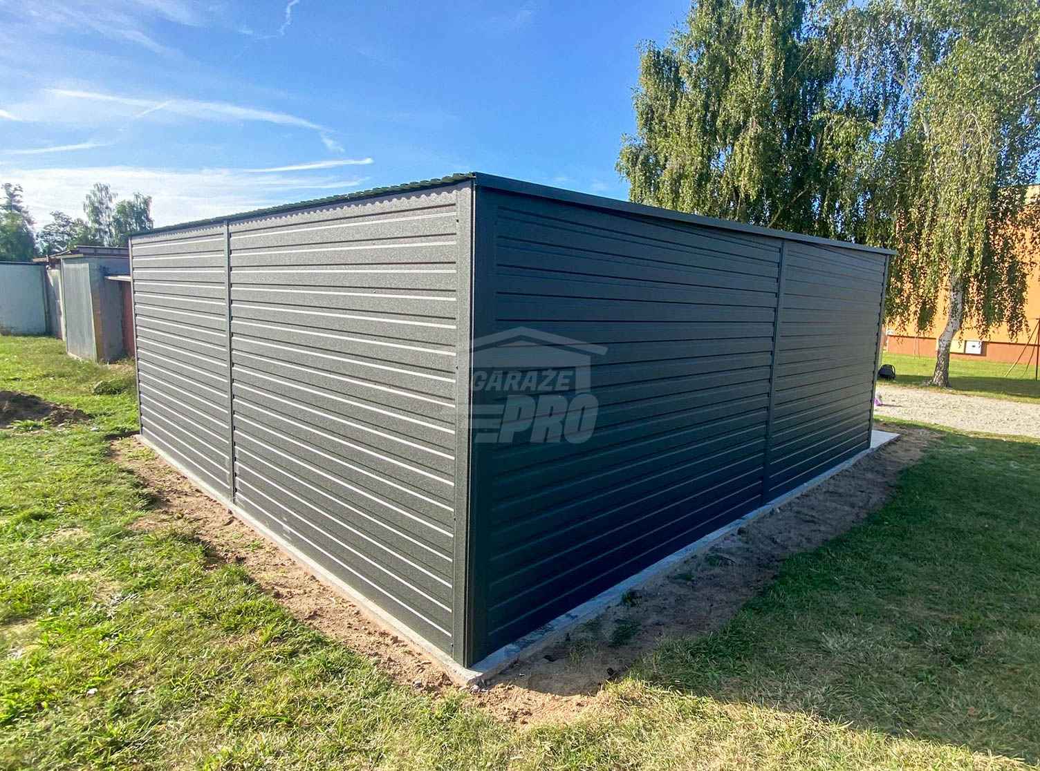 Garaż blaszany 6x6m - 2x brama - antracyt - dach spad w tył  GP680 Stare Miasto - zdjęcie 3