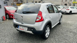 Dacia Sandero 1.6 Benzyna Zarejestrowany Ubezpieczony Elbląg - zdjęcie 8