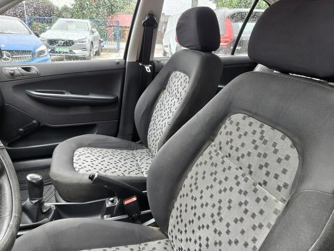 Škoda Fabia 1.2 Benzyna 54 KM Zarejestrowany Oryginalny Przebieg Twardów - zdjęcie 11