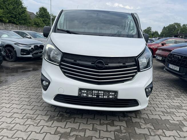 Opel Vivaro Klimatyzacja 9 osobowy Czujniki parkowania125KM Gliwice - zdjęcie 3