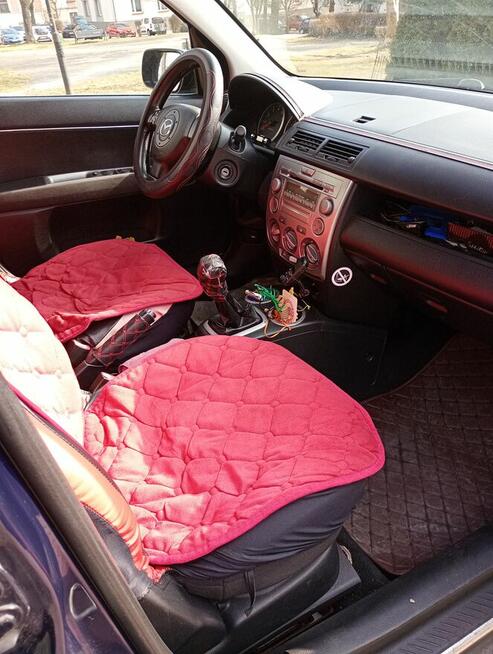 Mazda 2 dy benzyna 1,4 16 v 80 Km bdb stan Sosnowiec - zdjęcie 9