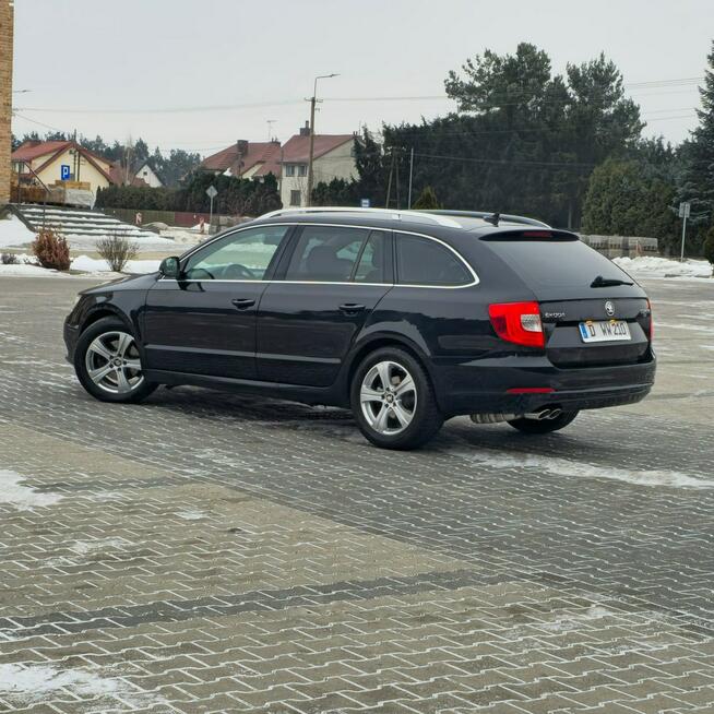 Skoda Superb 2.0 TDI DSG Comfort Ostrów Mazowiecka - zdjęcie 12
