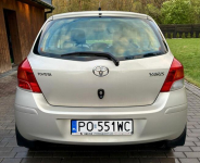 Toyota Yaris 1.3 Salon Serwis ASO - niski przebieg Bezwypadk Legionowo - zdjęcie 6