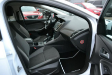 Podgrzewsane Fotele.  Ford Focus* 1.6 105KM* Częstochowa - zdjęcie 11