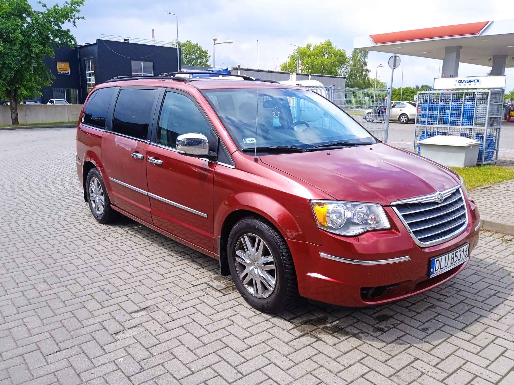 OKAZJA Chrysler Town &amp; Country 4.0 2010r B+G Lubin - zdjęcie 2