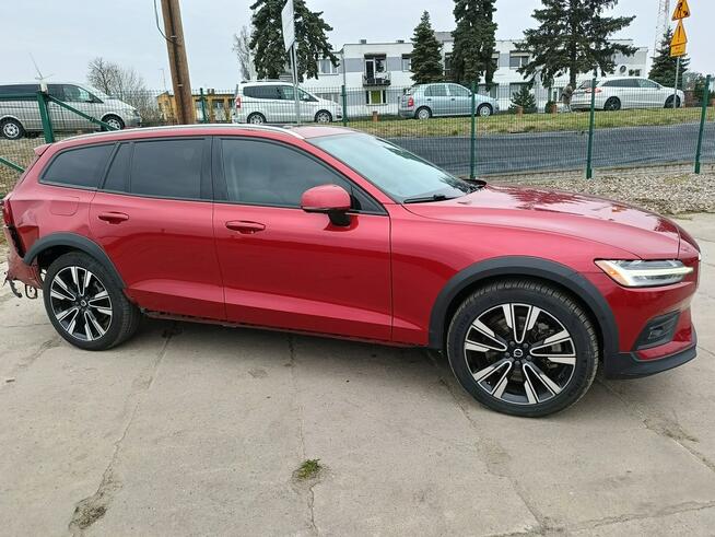 Volvo V60 Cross Country Gizałki - zdjęcie 4