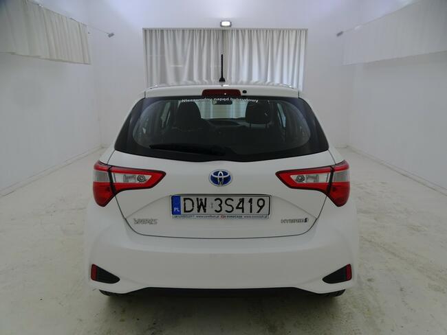 Toyota Yaris Hybrid 100 Active Salon PL! 1 wł! ASO! FV23%! Warszawa - zdjęcie 5