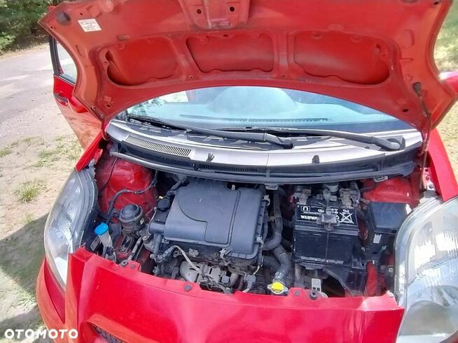 Toyota Yaris 1.0 Luna Częstochowa - zdjęcie 11