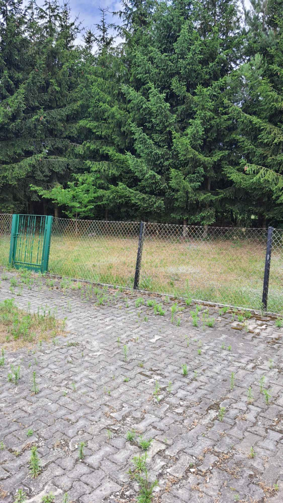 Dom na sprzedaż na wsi Mościska - zdjęcie 4