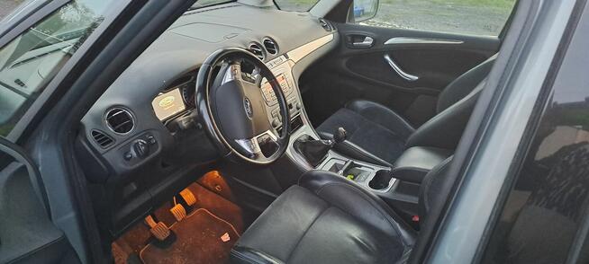 Ford Galaxy uszkodzony Zabrze - zdjęcie 8