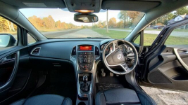 Sprzedam opel/vauxhall astra J