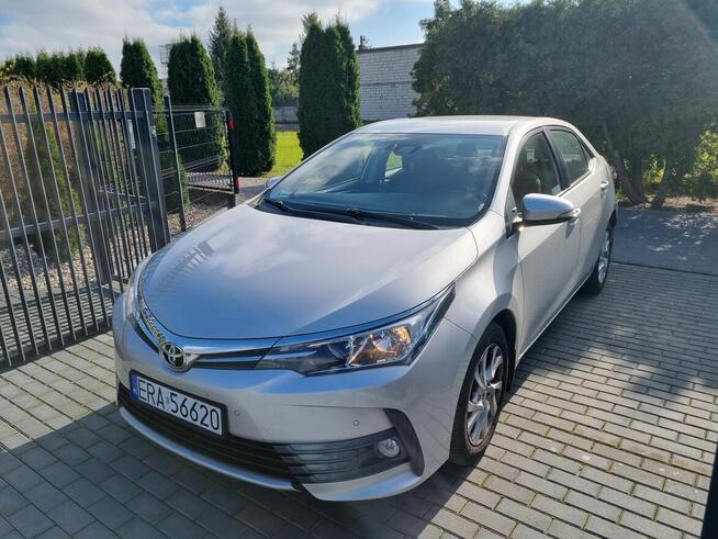 Sprzedam Toyote Corolle 1.6 benzyna 2017r 132km Radomsko - zdjęcie 6