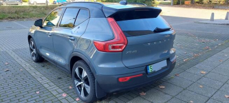 Volvo XC40 P8 Recharge 4X4 Elektryk 408KM HAK Czeladź - zdjęcie 9