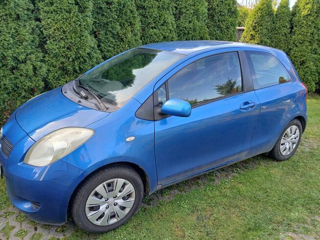 Toyota Yaris Jaworzno - zdjęcie 10