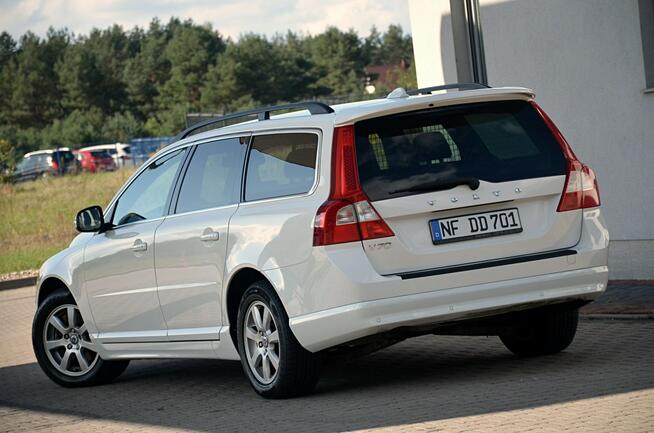 Volvo V70 2,0*d5*163KM*Xenon*Niemcy*PDC*Super Stan Ostrów Mazowiecka - zdjęcie 9