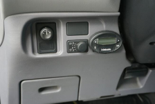 Nissan Almera Tino zarejestrowany, ubezpieczony Opole - zdjęcie 9