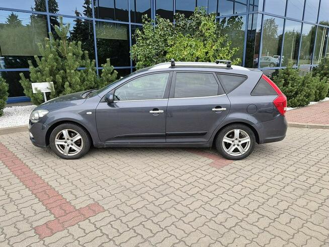 Kia Cee&#039;d 1.4 benzyna * nawigacja * manual * kombi * warszawa Warszawa - zdjęcie 2