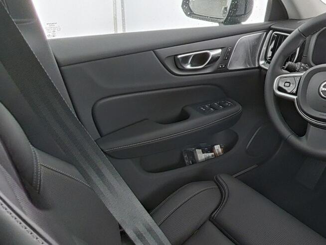 Volvo V60 B4(B) Ultra Dark *Gwarancja*FV23%* Tychy - zdjęcie 12