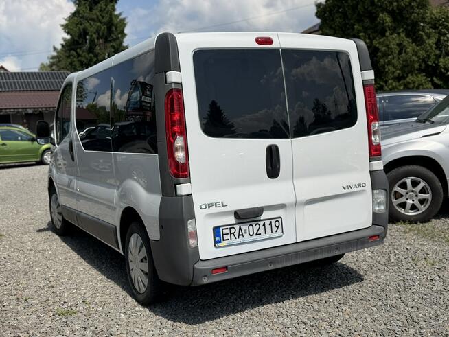 Opel Vivaro 2,0 benzyna 115 9 osobowy  klima. Łodygowice - zdjęcie 5