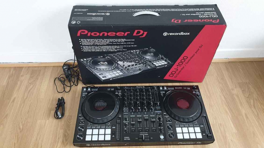 Pioneer DDJ-1000, Pioneer DDJ-1000SRT, Pioneer XDJ-RX3, Pioneer XDJ-XZ Krzyki - zdjęcie 2