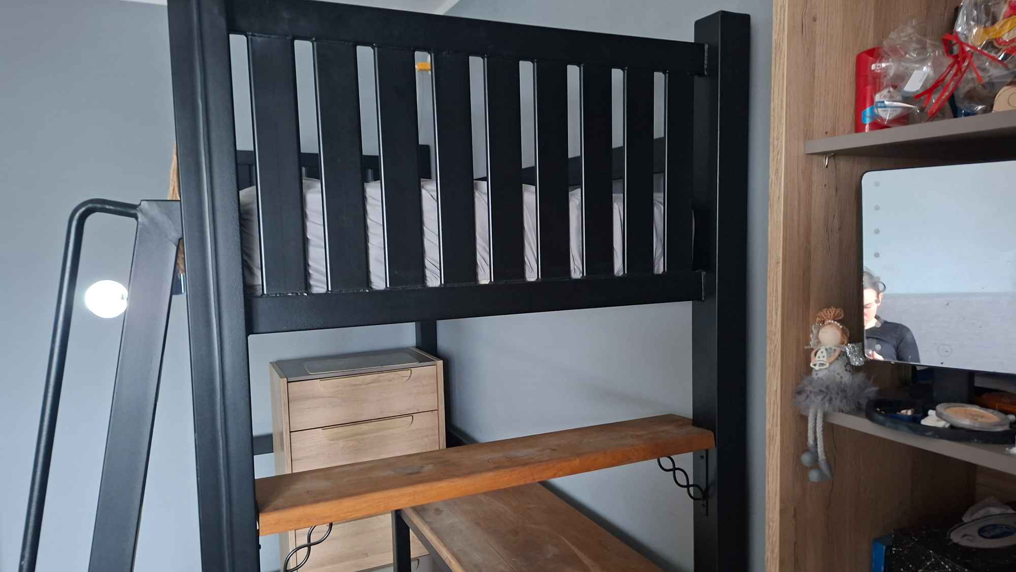 Sprzedam Łóżko z antresolą I biurkiem Gardeja - zdjęcie 5