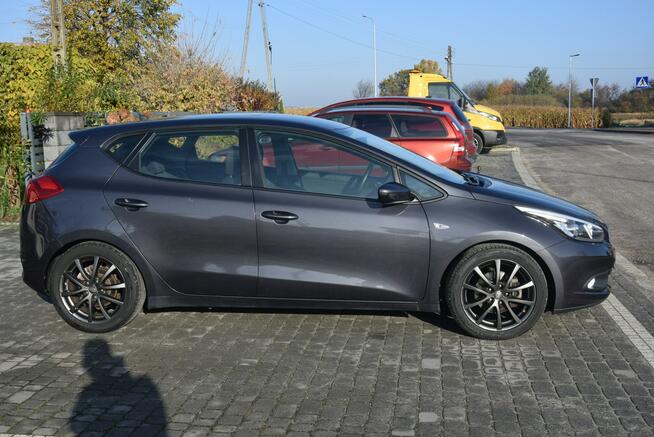 Kia Cee'd 1.4B Navi 119 TYS KM 2 KPL KÓŁ Sprowadzony Majdan Sieniawski - zdjęcie 11
